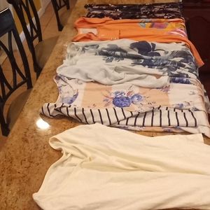 Talbots, Vintage Suzie, Art & Sol And Others Assorted Blouse 👚 Lot Size Medium
